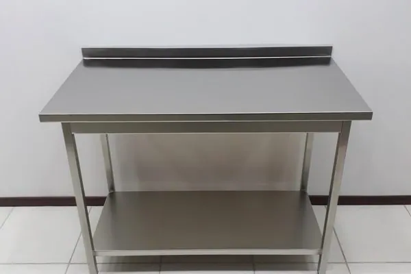 Столы из нержавеющей стали